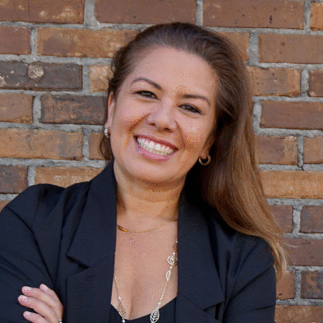 https://fuerzamigrante.org/wp-content/uploads/2026/01/Paloma-Arias-640x640.png