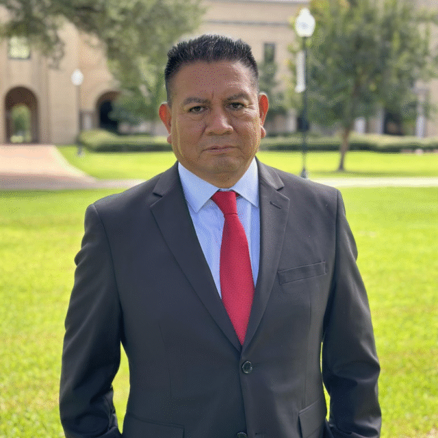 https://fuerzamigrante.org/wp-content/uploads/2026/01/Pedro-Ramos-640x640.png